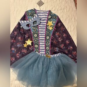 Matilda Jane I’m a superhero costume size medium (6-8)